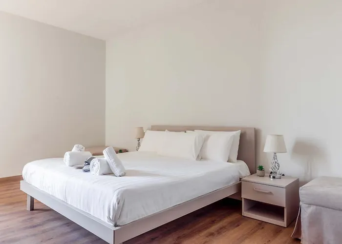 Luxury King With Balcony Near Vatican - View By Quinto Piano Apartamento *